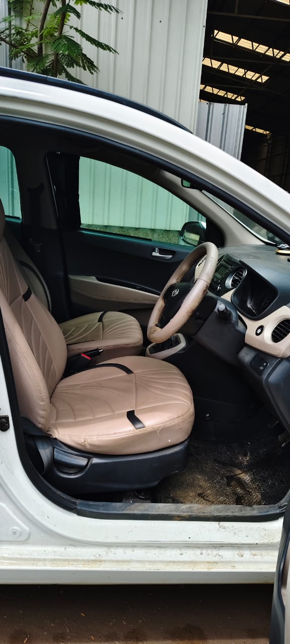 Hyundai Grand I10(2013-2017) Sportz 1.1 Crdi